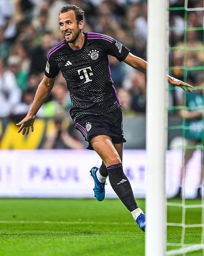 都很少炫耀 都很少炫耀