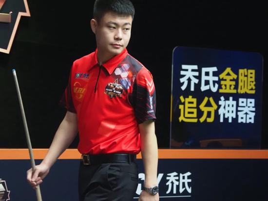 持在赛场上 持在赛场上