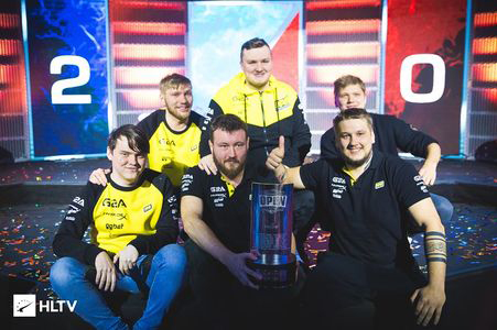 戏剧十足 戏剧十足