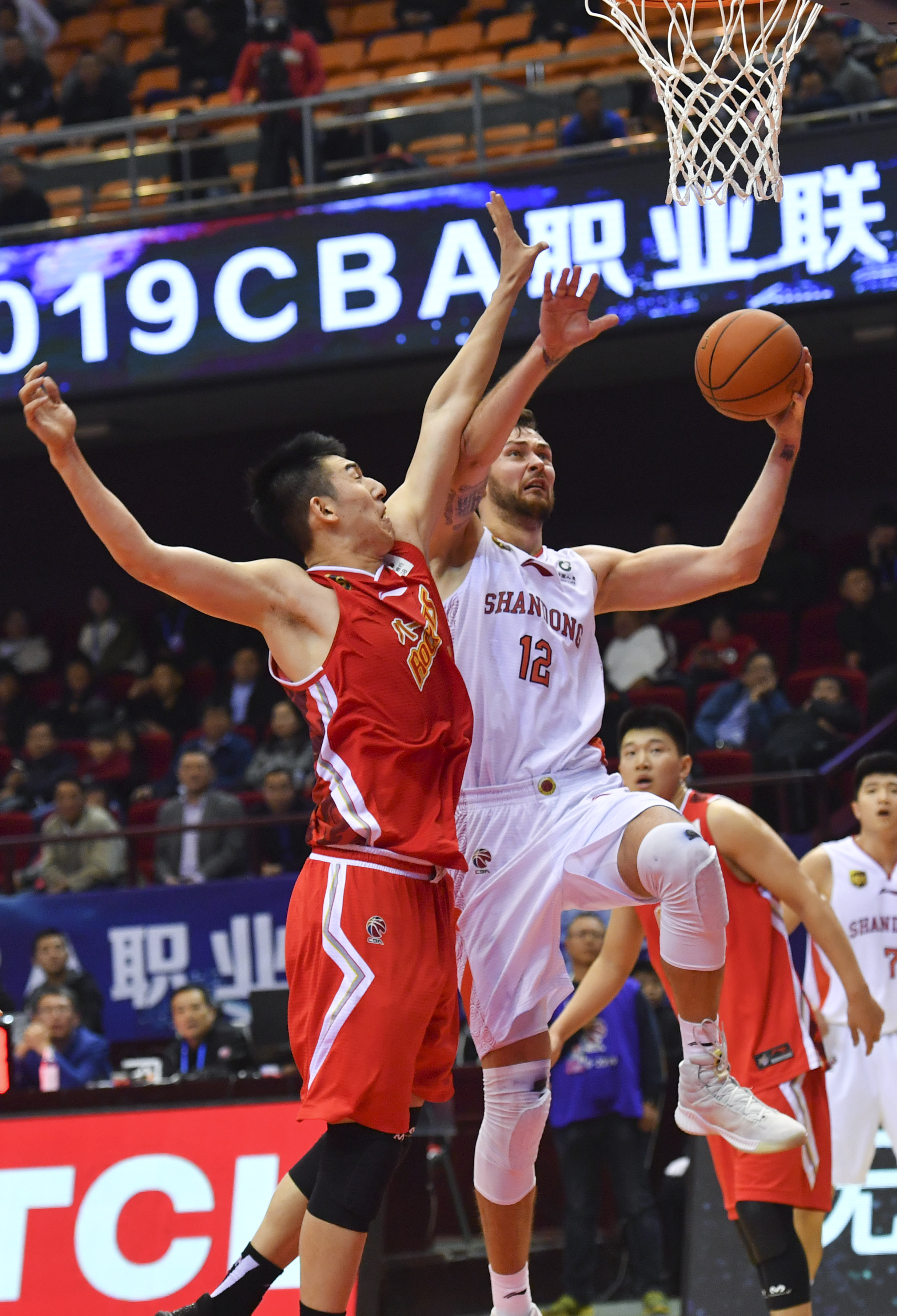 估值锚点往 估值锚点往